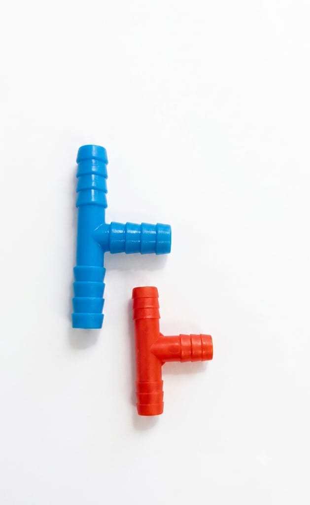 TEE PVC 1/4 3/8 MISTIPLAS